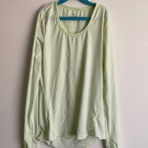 Athleta chi long sleeve tee